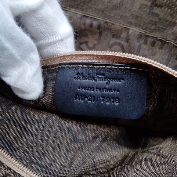 Salvatore Ferragamo Gray Patterned Tote with Pouch - Picture 9 of 9